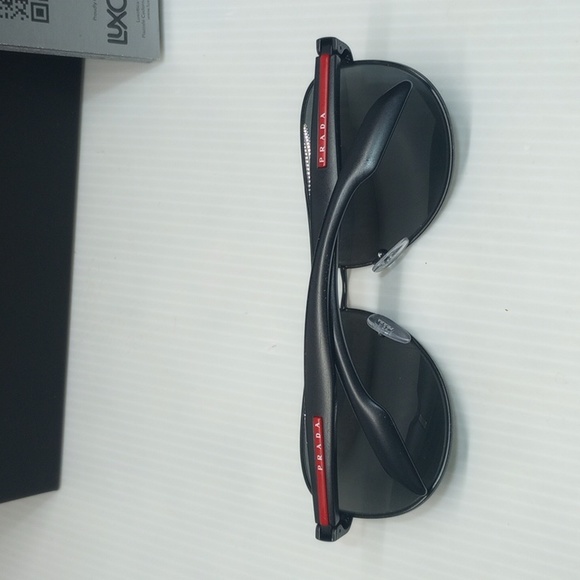 Prada sunglasses sps 53p black frame made in Italy - Picture 8 of 8